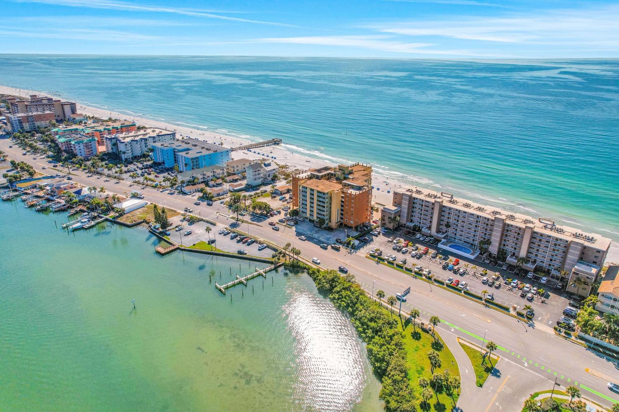 Holiday Villas III 505 شاطئ كليرووتر المظهر الخارجي الصورة